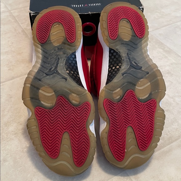 Nike Air Jordan 11 Retro men’s 10 - Picture 13 of 16